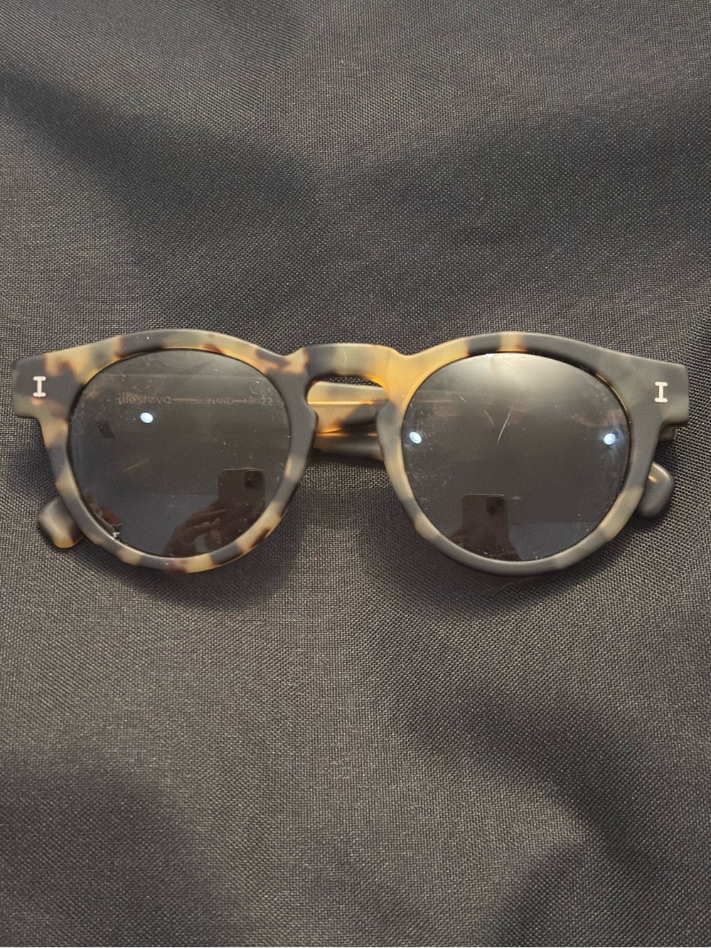 illesteva Leonard Tortoise Shell Sunglasses